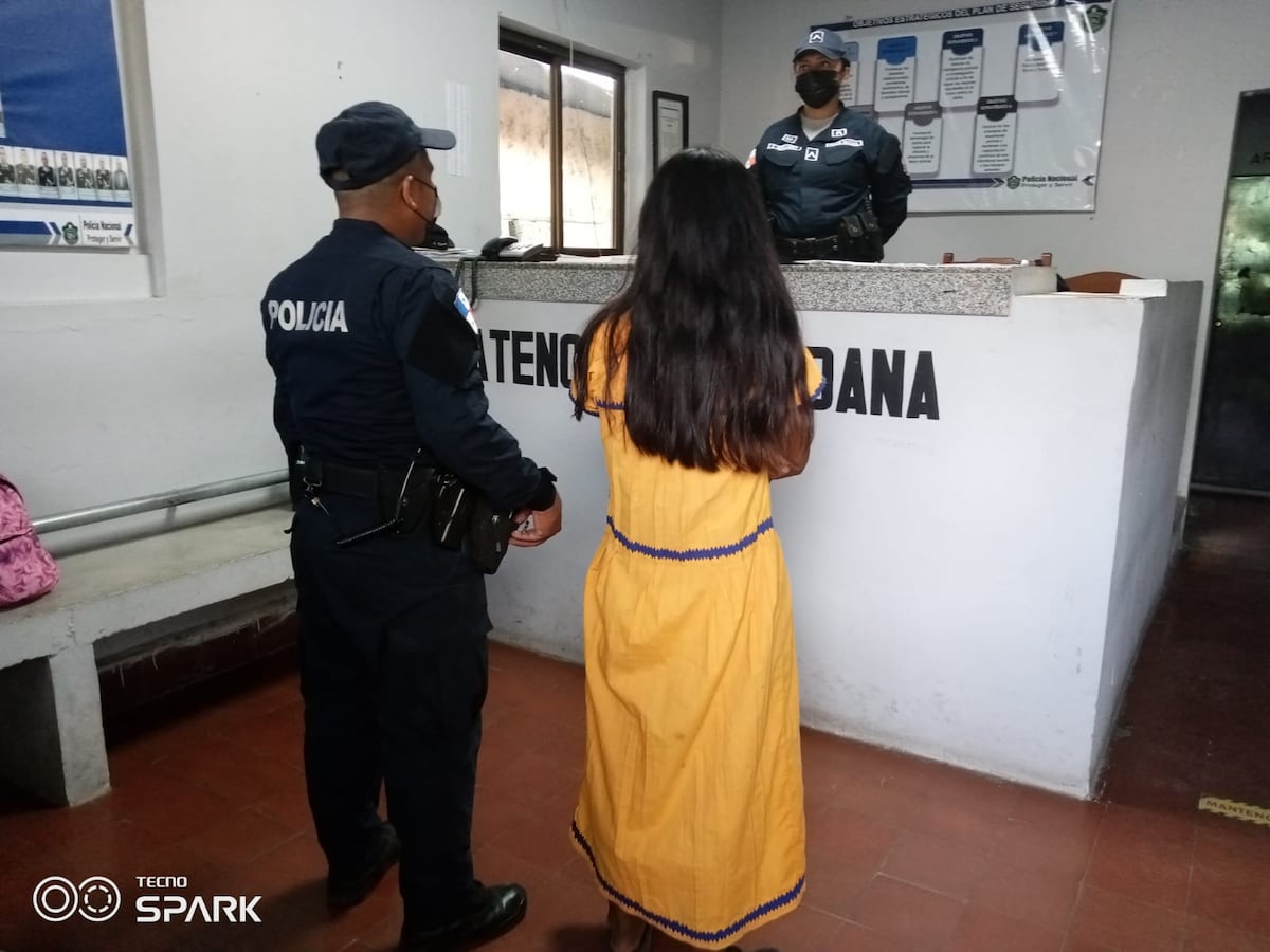 Encuentran a otras de las desaparecidas. Una estaba en una parada. Otra, una menor, iba con un adulto