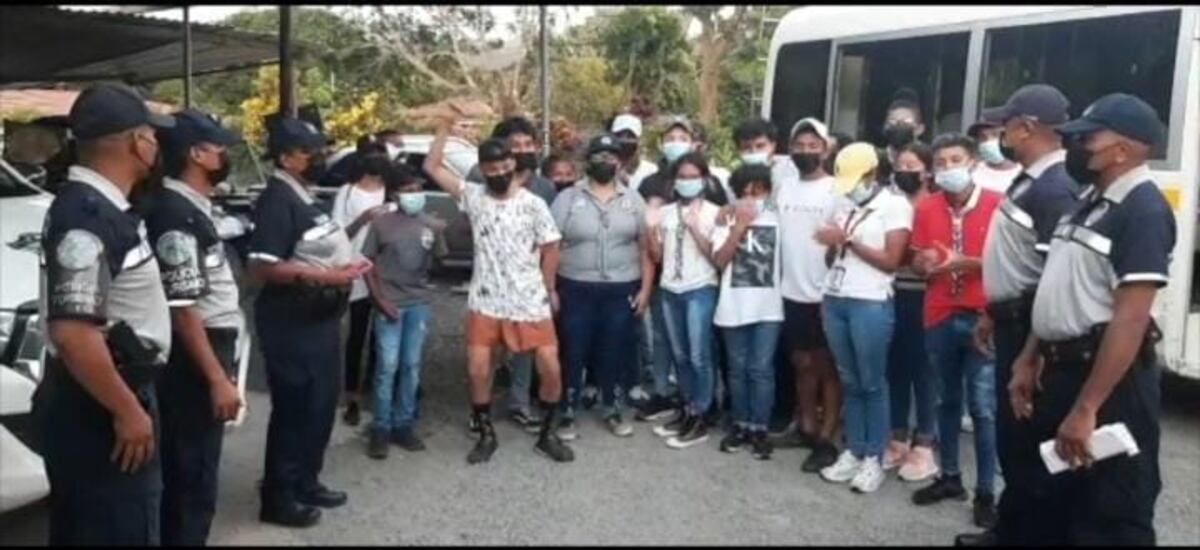 Momentos de angustia. Grupo de scouts perdió el rumbo y se extravió en El Valle. Una llamada al 104 les salvó la vida. Video