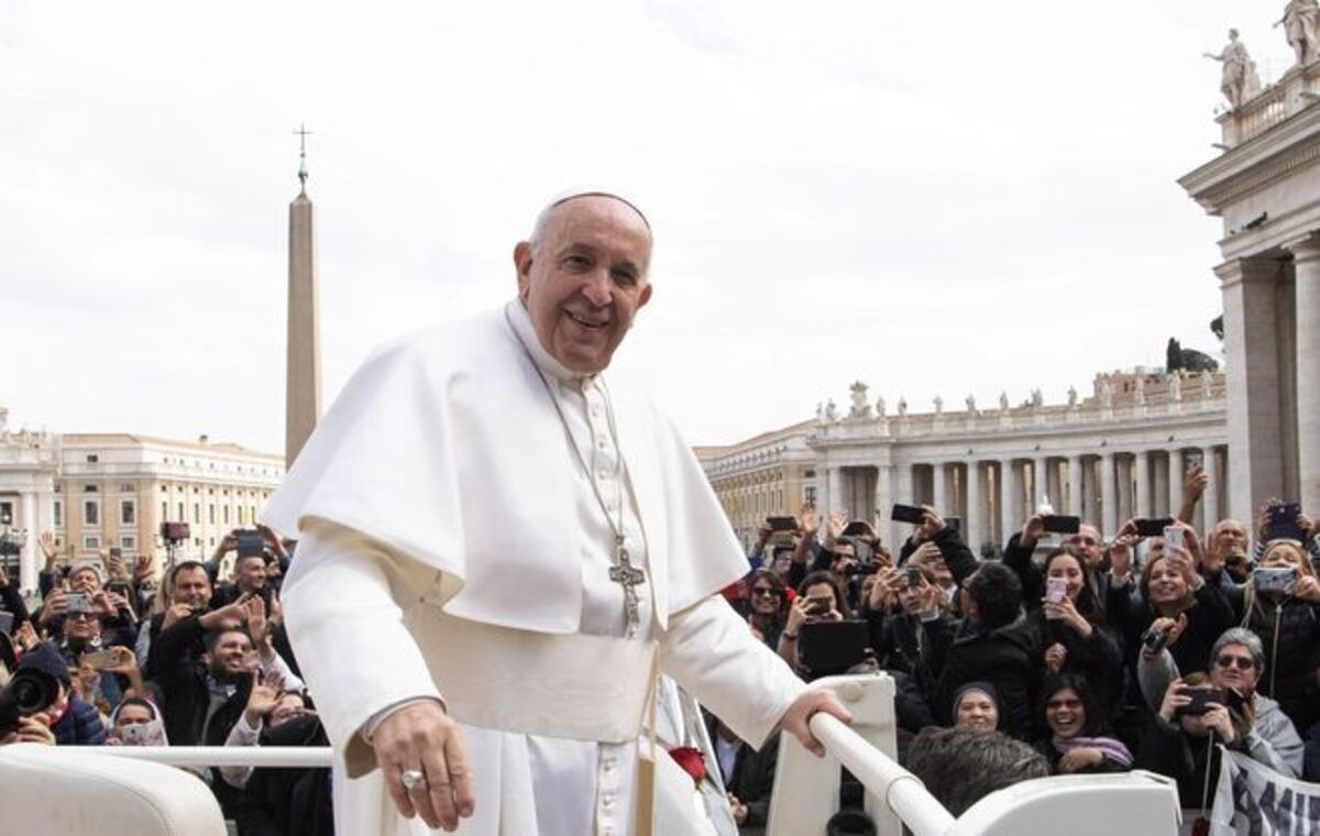 El papa Francisco cumple su sueño… viajar a Japón