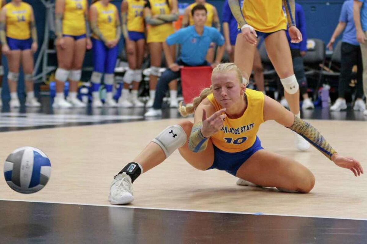 Brooke Slusser lidera denuncia de inequidad en el voleibol ...