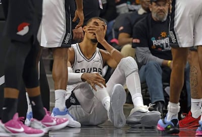 Golpe brutal a Wembanyama cambia rumbo de la serie