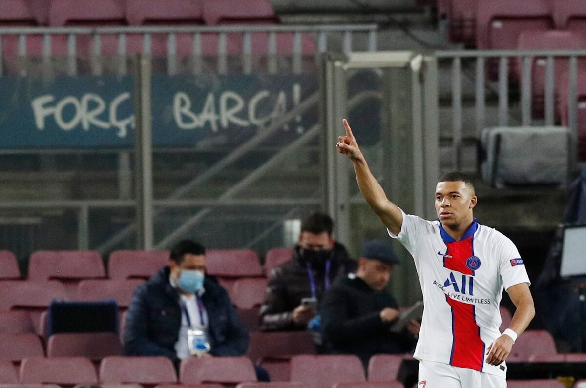 Mbappé se hace rey en el Camp Nou y sentencia a Messi y al Barcelona