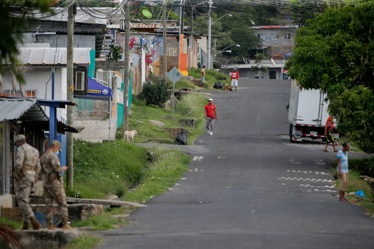 Iban a comprar pintas en Veracruz cuando fueron atacados a tiros