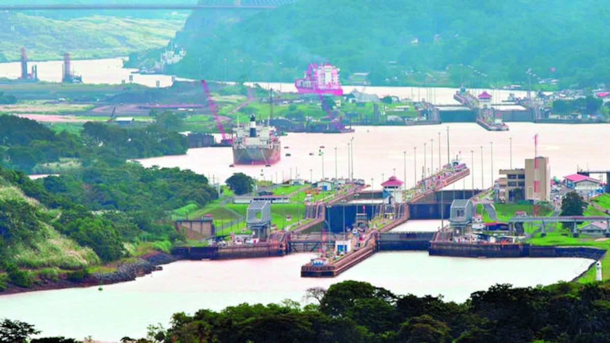 Canal de Panamá confirma la muerte de uno de sus colaboradores por Covid-19