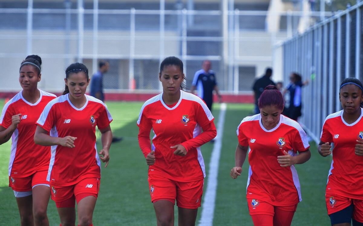 ‘Nacho’ Quintana hace convocatoria de la selección femenina para amistosos frente a Guatemala 