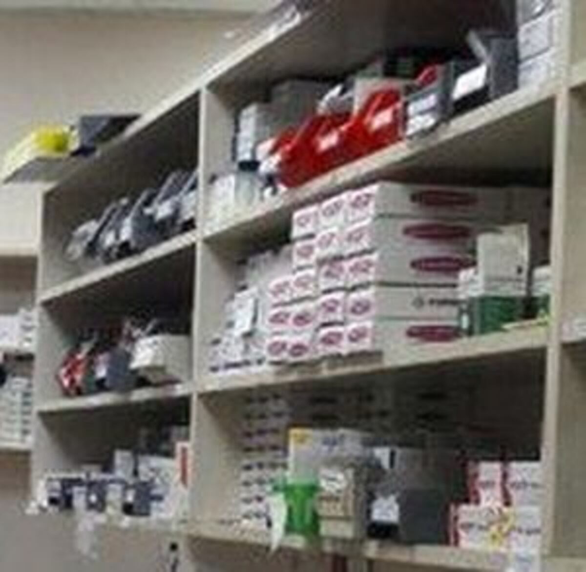 Farmacia comercializaba medicamentos de la Caja de Seguro Social